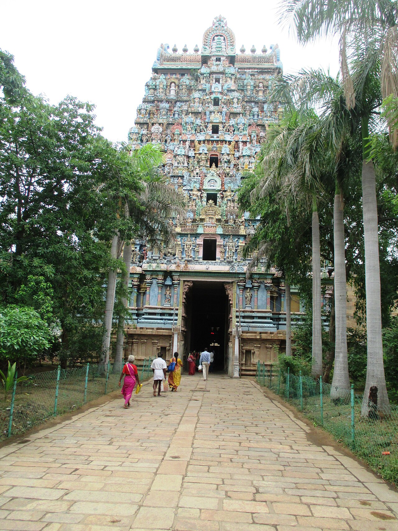 Jambukeswarar Temple at Thiruvanaikaval, one of the Pancha Bhoota Sthalams representing water.